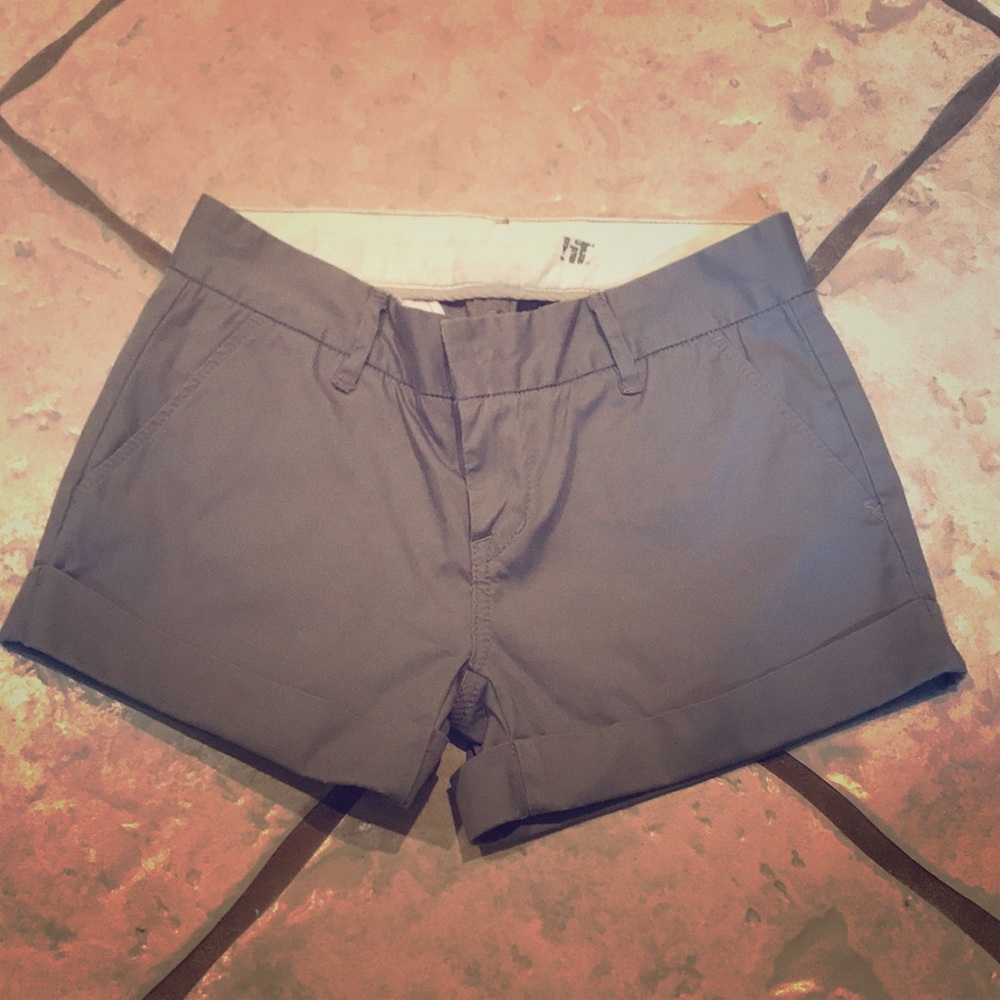Lit Jeans Gray Chino Shorts - Size 24